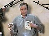 Захваченный иракскими боевиками американец просит Буша вывести войска из Ирака Захваченный иракскими боевиками американец просит Буша вывести войска из Ирака