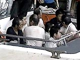 Однако, по данным экспертов, пока неясно, удалось ли экипажу на основе показаний гидролокатора установить, что рядом находился корабль Однако, по данным экспертов, пока неясно, удалось ли экипажу на основе показаний гидролокатора установить, что рядом находился корабль