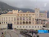 В княжестве Монако началась церемония похорон князя Ренье. Многочисленные главы государств и правительств, коронованные особы, высокопоставленные представители проследовали к кафедральному собору Монако