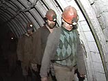 В Донецкой области пятеро шахтеров попали под обрушение породы В Донецкой области пятеро шахтеров попали под обрушение породы