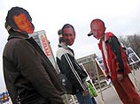 В Новосибирске прошел перформанс "Ходорковский! Go home!" В Новосибирске прошел перформанс "Ходорковский! Go home!"
