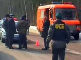 При составлении протокола задержания Найденов заявил, что на месте преступления он отсутствовал. Между тем, Коблев добавил, что Найденову выгоднее будет сообщить всю правду, чтобы следствие всесторонне разобралось в происшедшем При составлении протокола задержания Найденов заявил, что на месте преступления он отсутствовал. Между тем, Коблев добавил, что Найденову выгоднее будет сообщить всю правду, чтобы следствие всесторонне разобралось в происшедшем