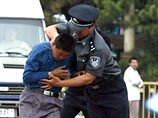 Нападение маньяка с ножом на площади Тяньаньмэнь: погибли 2 туристов 