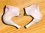 В грузинском городе Зугдиди зафиксирован случай массового отравления просроченными куриными окорочками и сметаной зарубежного производства