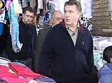 Иракцы показали, что они еще помнят Жириновского. Сегодняшний вечер Жириновский решил посвятить хождению в народ Иракцы показали, что они еще помнят Жириновского. Сегодняшний вечер Жириновский решил посвятить хождению в народ