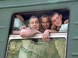 По данным военкома Коротких, нынешней весной в Москве должны призвать 5 тысяч человек. На медкомиссию вызваны 60 тысяч (половина из них уже прошла медосмотр), но пока удалось призвать на срочную службу порядка 2 тысяч 300 юношей По данным военкома Коротких, нынешней весной в Москве должны призвать 5 тысяч человек. На медкомиссию вызваны 60 тысяч (половина из них уже прошла медосмотр), но пока удалось призвать на срочную службу порядка 2 тысяч 300 юношей