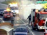 Сработало взрывное устройство, заложенное в автомобиле. В результате погибли два и ранены три человека Сработало взрывное устройство, заложенное в автомобиле. В результате погибли два и ранены три человека