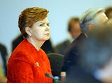 Президент Латвии прибыла в Москву на День Победы
Президент Латвии прибыла в Москву на День Победы