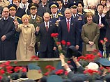 Американский, французский, итальянский и немецкий лидеры воздали должное 27 миллионам россиян, погибшим в огне фашисткой агрессии. Япония, Китай, Индия, Испания, ООН и даже ЕС были здесь, чтобы отметить это событие Американский, французский, итальянский и немецкий лидеры воздали должное 27 миллионам россиян, погибшим в огне фашисткой агрессии. Япония, Китай, Индия, Испания, ООН и даже ЕС были здесь, чтобы отметить это событие