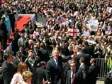 Грузинские власти уведомили американцев о том, что во время выступления Буша на центральной площади Тбилиси в его сторону был брошен некий предмет, предположительно, ручная граната