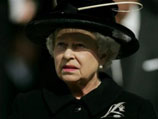 На службе присутствовали королева Англии, выжившие в катастрофе и родственники погибших
