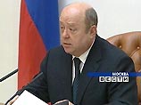 Открывая в четверг заседание кабинета министров, Михаил Фрадков выразил резкое неудовлетворение тем, что правительство нарушает сроки по важнейшим решениям