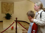 В Рим отправляется первая группа российских паломников, чтобы помолиться на могиле покойного Папы Иоанна Павла II