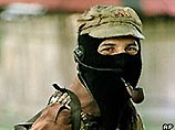 Итальянскому клубу пришло приглашение провести матч против мексиканских повстанцев, подписанное их неуловимым лидером Маркосом. В письме повстанцы просят привезти с собой мяч, потому что тот, что у них был, прокололся Итальянскому клубу пришло приглашение провести матч против мексиканских повстанцев, подписанное их неуловимым лидером Маркосом. В письме повстанцы просят привезти с собой мяч, потому что тот, что у них был, прокололся