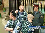 По данным NEWSru.com, среди задержанных вновь оказался Виссарион Асеев, глава учительского комитета города Беслана, депутат районного собрания Правобережного района города, и Андрей Сидельников, лидер молодежного движения "ПОРА" По данным NEWSru.com, среди задержанных вновь оказался Виссарион Асеев, глава учительского комитета города Беслана, депутат районного собрания Правобережного района города, и Андрей Сидельников, лидер молодежного движения "ПОРА"