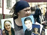Обвиняемый в захвате школы "бесланский террорист" предстал перед судом и заснул во время заседания (ФОТО) Обвиняемый в захвате школы "бесланский террорист" предстал перед судом и заснул во время заседания (ФОТО)