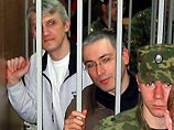 В среду в Мещанском суде Москвы продолжится оглашение приговора по объединенному делу Ходорковского-Лебедева-Крайнова. Накануне суд перешел к мотивировочной части вердикта. В среду судья продолжит зачитывать эту часть приговора