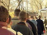 В Перми призывникам перед отправкой в армию показывают видеофильм "Дожить до дембеля"