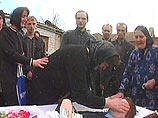 В Ельце десятиклассник умер на учебных военных сборах В Ельце десятиклассник умер на учебных военных сборах