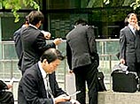 В Японии служащим запретят летом носить деловые костюмы, чтобы сэкономить электричество