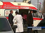 Как сообщил "Интерфаксу" оперативный дежурный Советского РОВД города, служебный автомобиль 45-летнего министра был взорван во дворе 9-этажного жилого дома N31 по улице Алиева в Махачкале. "Арухов погиб на месте, еще несколько человек получили ранения"