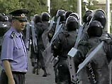 В Баку полиция пресекла митинг оппозиции В Баку полиция пресекла митинг оппозиции