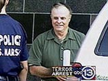 В штате Техас за попытку продать взрывное устройство агентам спецслужбы, которые выдавали себя за участников террористической сети "Аль-Каида", задержан некий Рональд Аллен Грекула