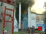 Здание практически полностью выгорело и пока неизвестно, какие средства потребуются на его восстановление, сказали в противопожарной службе