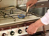 На юге Москвы начали таять промышленные "холодильники" с продовольствием На юге Москвы начали таять промышленные "холодильники" с продовольствием
