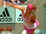 Российская теннисистка Мария Шарапова выходит в 1/8 финала открытого чемпионата Франции (призовой фонд - 6 миллионов 371 тысяч евро)