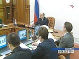 Правительство оценило исполнение бюджета и решило увеличить расходы на 383 млрд рублей Правительство оценило исполнение бюджета и решило увеличить расходы на 383 млрд рублей