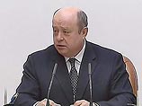 Не дождавшись вопроса от репортеров, премьер Фрадков сам сказал, что укусила его не кошка Не дождавшись вопроса от репортеров, премьер Фрадков сам сказал, что укусила его не кошка