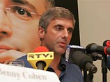 По его словам, один из совладельцев НК ЮКОС Леонид Невзлин, находящийся сейчас в Израиле, замешан именно в таких делах По его словам, один из совладельцев НК ЮКОС Леонид Невзлин, находящийся сейчас в Израиле, замешан именно в таких делах