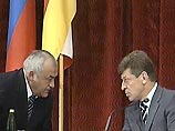 Голосование состоялось после краткого обсуждения кандидатуры, которую по поручению главы государства представил полпред президента РФ в Южном федеральном округе Дмитрий Козак Голосование состоялось после краткого обсуждения кандидатуры, которую по поручению главы государства представил полпред президента РФ в Южном федеральном округе Дмитрий Козак