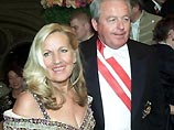 Бывший  канцлер Австрии отдал свою почку ради спасения жены