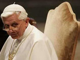 Папа Бенедикт XVI впервые осудил однополые браки