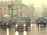 Российским автомобилистам предложили ездить с включенным ближним светом в дневное время
