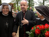 Архиепископ Станислав Дзивиш сам распорядился бумагами понтифика