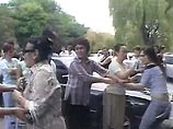 В Бишкеке убит депутат, участник киргизских событий и лидер "белокепочников" (ФОТО, ВИДЕО) В Бишкеке убит депутат, участник киргизских событий и лидер "белокепочников" (ФОТО, ВИДЕО)