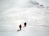 Альпинисты, штурмующие высочайший пик в Северной Америке, возможно, сильные, смелые, ловкие и умелые, но они так и не научились правильно справлять большую физиологическую потребность в условиях высокогорья, говорится в новом американском исследовании