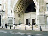 MI5 предупреждает граждан об опасности быть завербованными при поездках за пределы Британии MI5 предупреждает граждан об опасности быть завербованными при поездках за пределы Британии