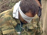 Ближайший подручный Шамиля Басаева задержан правоохранительными органами в Грозном. Об этом "Интерфаксу" в субботу утром сообщили в региональном оперативном штабе по управлению контртеррористической операцией на Северном Кавказе