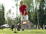 Звезд отечественного спорта притягивает гольф