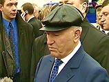 Мэр Москвы, замглавы МИД РФ и посол Франции возложили цветы к памятнику де Голлю
Мэр Москвы, замглавы МИД РФ и посол Франции возложили цветы к памятнику де Голлю