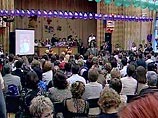 Ученикам бесланской школы, где был совершен теракт, вручили в Петербурге аттестаты зрелости
Ученикам бесланской школы, где был совершен теракт, вручили в Петербурге аттестаты зрелости