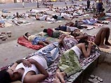 По меньшей мере 400 человек погибли этим летом в Индии в результате исключительно жаркой погоды, установившейся в северо-восточных штатах страны По меньшей мере 400 человек погибли этим летом в Индии в результате исключительно жаркой погоды, установившейся в северо-восточных штатах страны