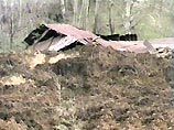 В Саратове в оползневой зоне обрушилась часть стены сгоревшего дома, погибли два человека