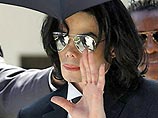 Майкл Джексон впервые после суда поблагодарил фанатов за поддержку