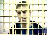 Суд приговорил двоих подсудимых по делу об убийстве Галины Старовойтовой к 20 и 23 с половиной годам заключения соответственно, передает РИА "Новости" из зала суда Суд приговорил двоих подсудимых по делу об убийстве Галины Старовойтовой к 20 и 23 с половиной годам заключения соответственно, передает РИА "Новости" из зала суда