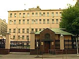 Не утихает скандал с усыновлением российских детей иностранцами. Генпрокуратура, обвиняющая иностранных граждан в том, что к детям они относятся в первую очередь как к товару, перешла в наступления и решила представить доказательства своей правоты Не утихает скандал с усыновлением российских детей иностранцами. Генпрокуратура, обвиняющая иностранных граждан в том, что к детям они относятся в первую очередь как к товару, перешла в наступления и решила представить доказательства своей правоты